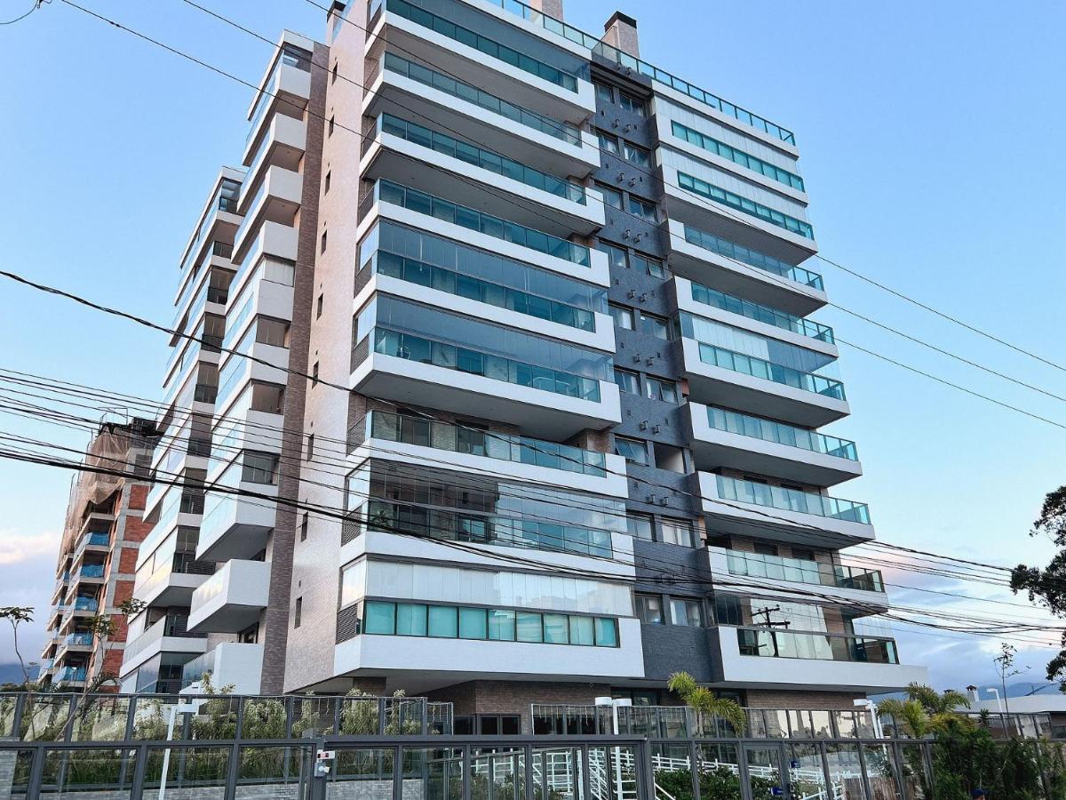 Home 49 I Apto Pe Na Areia E Piscina Aquecida Em Bertioga Ngoại thất bức ảnh